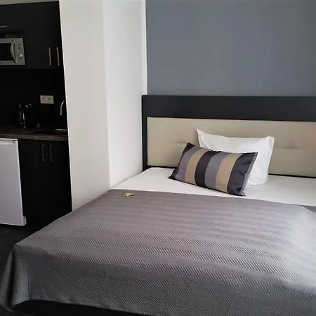 Appart-hotel, Einsteinstrasse *