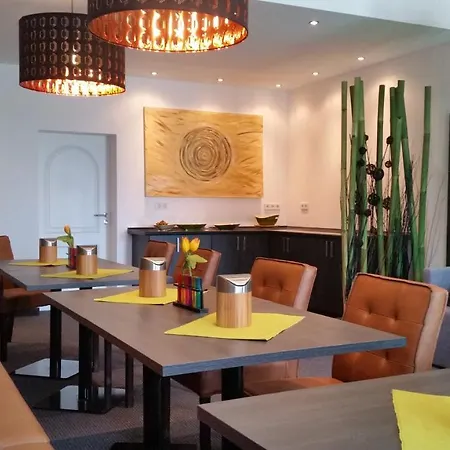 Appart-hotel, Einsteinstrasse Ξενοδοχείο